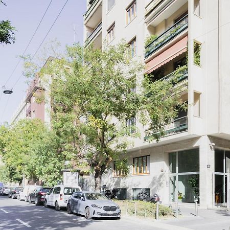 Easylife - Dimora Di Classe In Zona Conciliazione Milan Exterior photo
